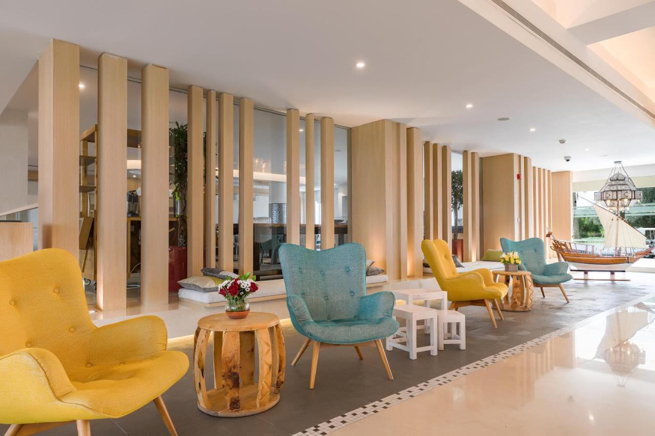 Sealine Beach, A Murwab Resort Mesaieed Buitenkant foto Lobby