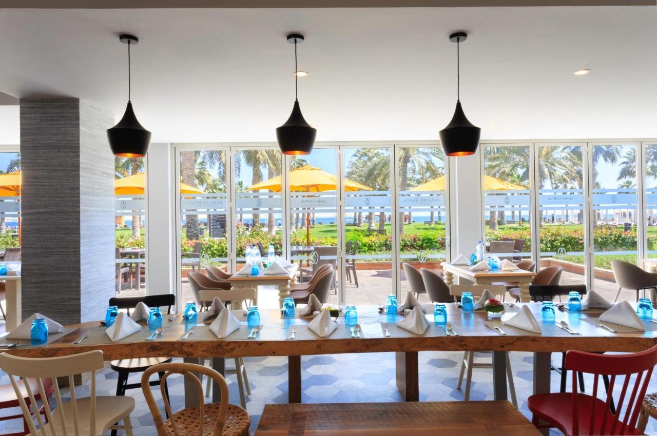 Sealine Beach, A Murwab Resort Mesaieed Buitenkant foto The Beach Club