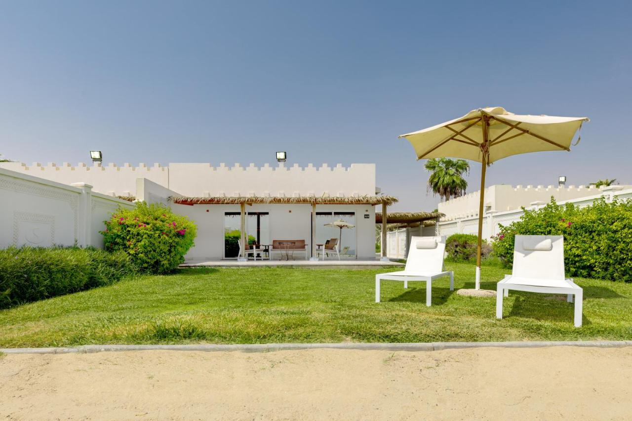 Sealine Beach, A Murwab Resort Mesaieed Buitenkant foto A villa in Al Reef